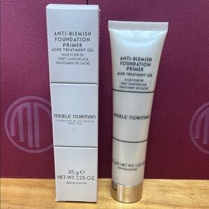 Merle Norman Anti-Blemish Foundation Primer